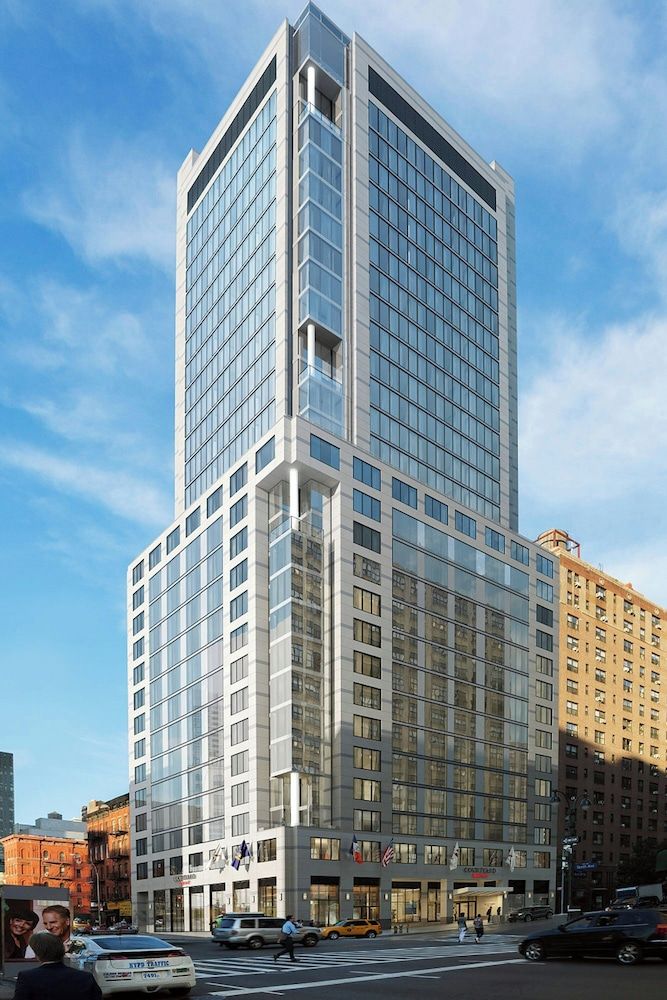 undefined Courtyard by Marriott New York Manhattan/Midtown West 2