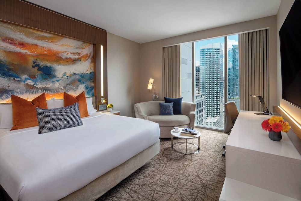 Room, 1 King Bed (Midtown)