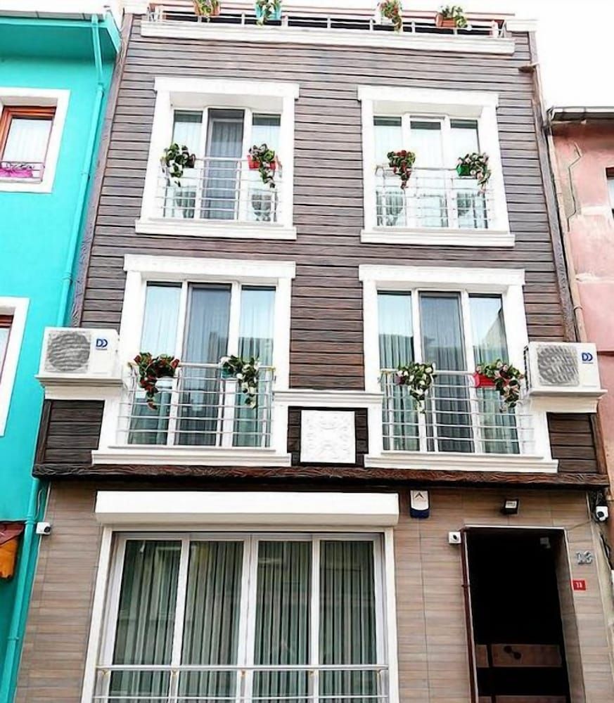 undefined Little Palace Blue 2