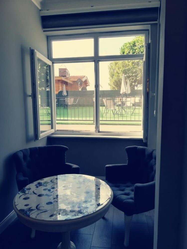 undefined Little Palace Blue 6