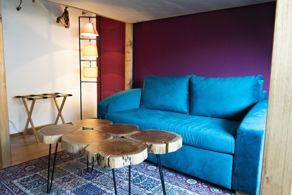 Prime Rooms Vienna - Hostel Deluxe Double Room, Hill View 10