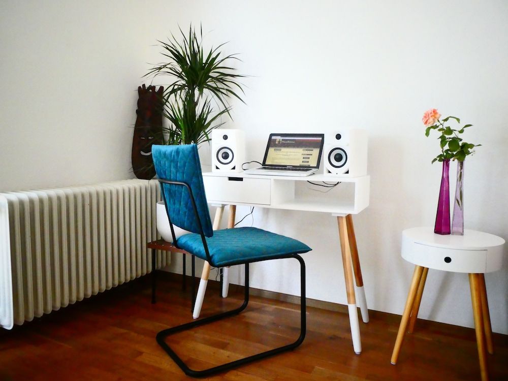 Prime Rooms Vienna - Hostel Deluxe Double Room, Hill View