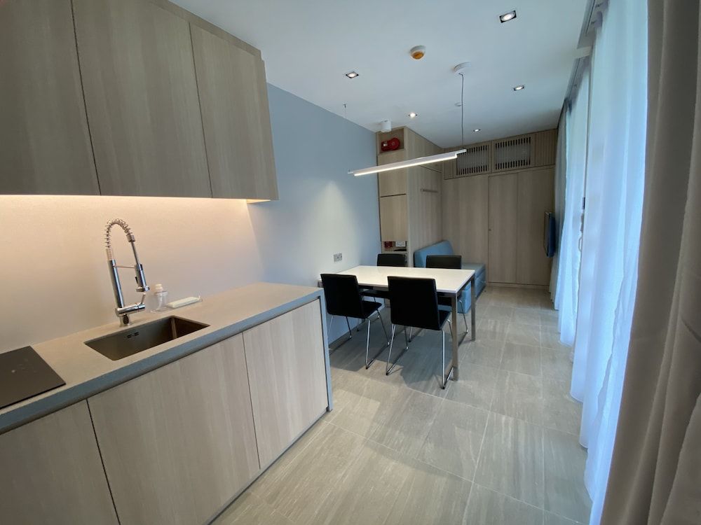 undefined Shipping Container Hotel @ One-North 7