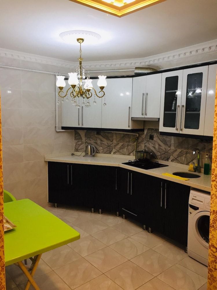 Deluxe Royal Apart Deluxe Apartment, Ground Floor 3