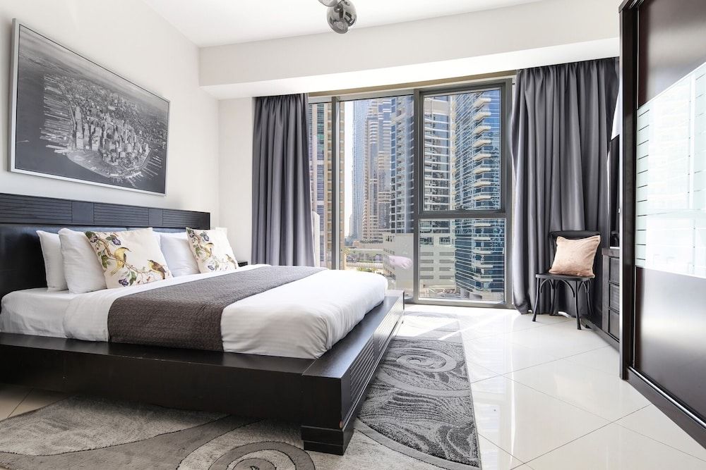 undefined Spacious 2BR Dubai Marina Apartment, Amazing Location! 9