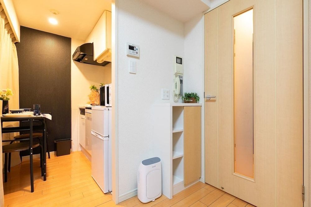 undefined Shinjuku ColorBee House 6