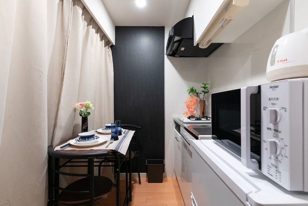 undefined Shinjuku ColorBee House 5