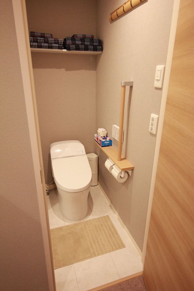 Shinjuku Warm House Main Building Family Room, Non Smoking (206) 24