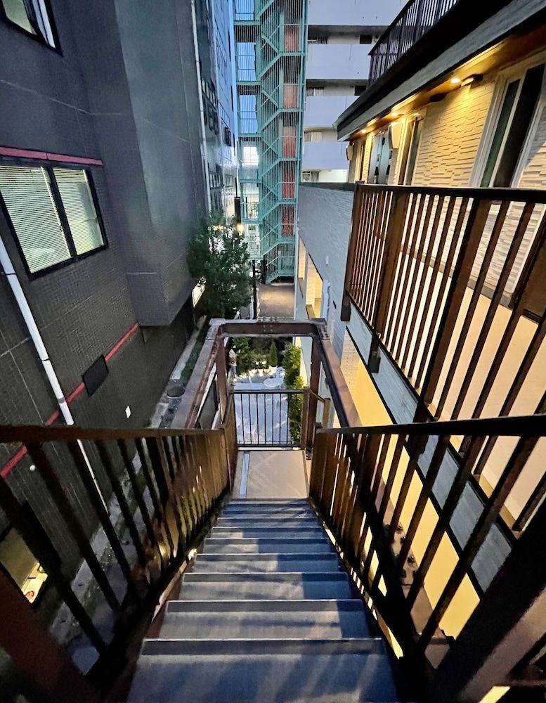 undefined Shinjuku Warm House 5