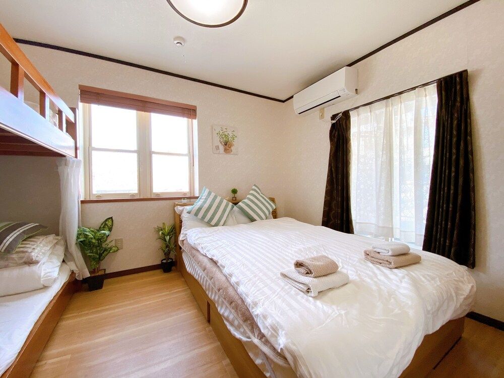 undefined Nestle Suite Tokyo Shinokubo 4