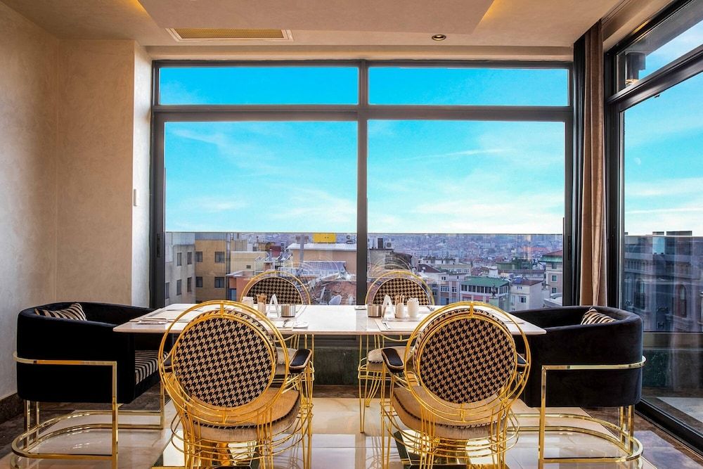 undefined Beethoven Senfoni Hotel 6