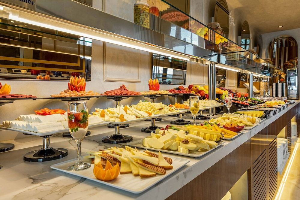 undefined Beethoven Senfoni Hotel 5