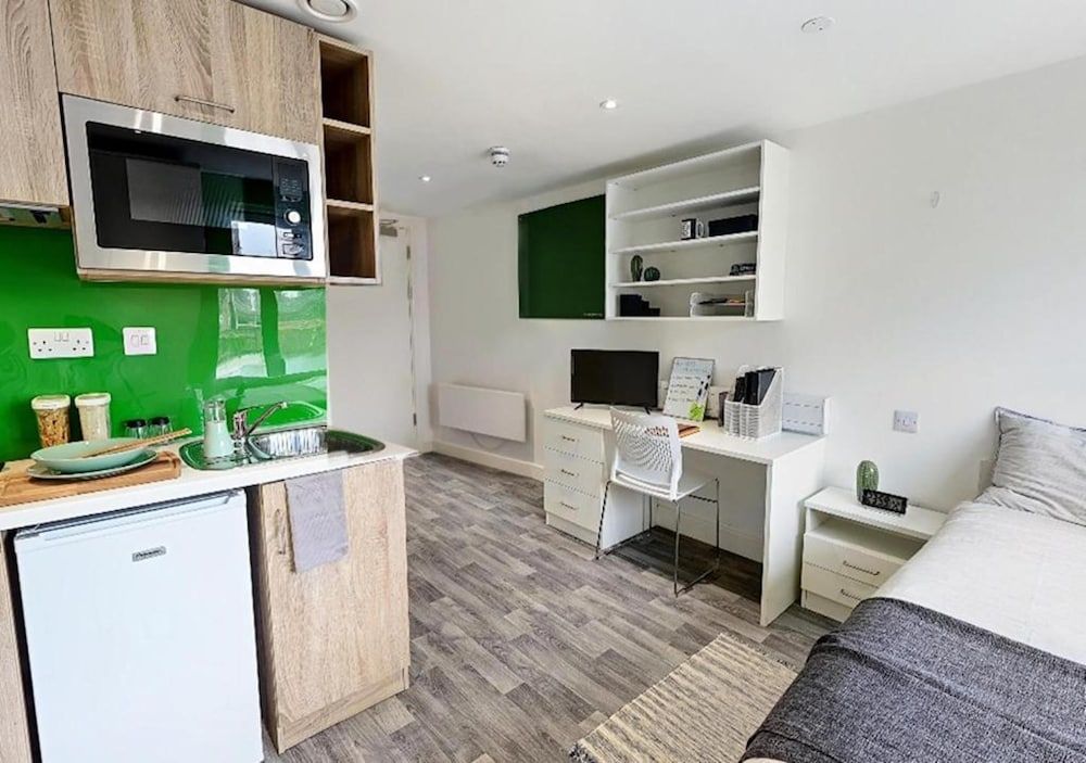 undefined Sophisticated Studios Greenwich