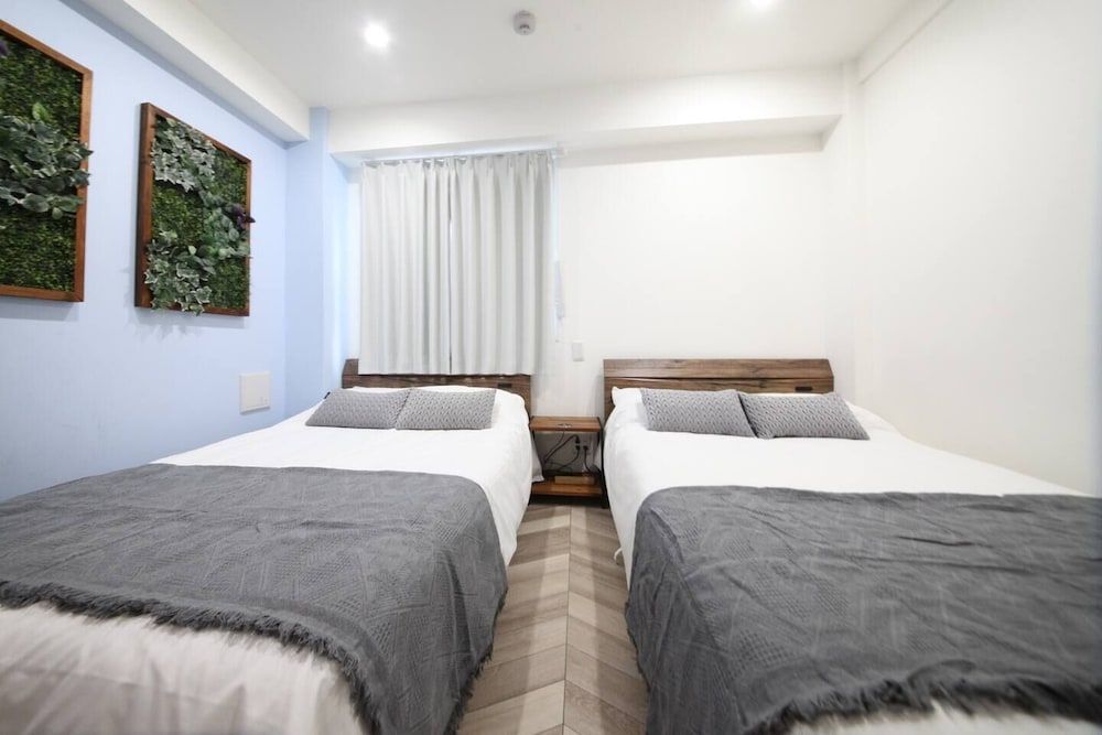 undefined Shibuya Wave 302 3