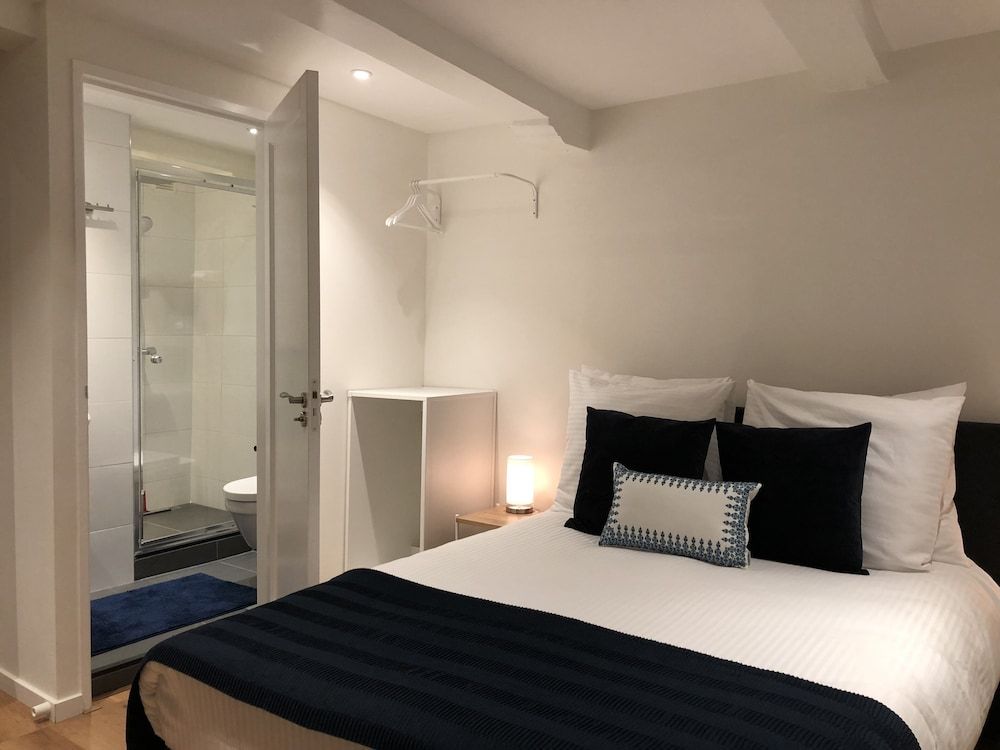 undefined PH93 Amsterdam Central 8