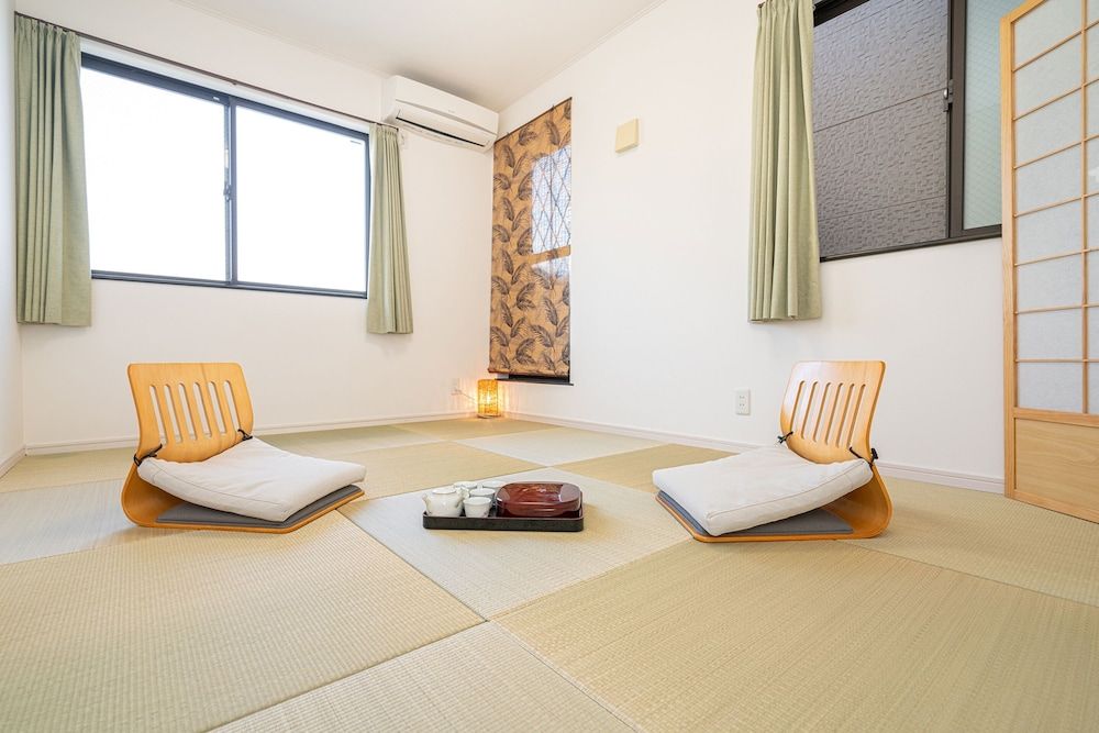 undefined Shinkoiwa Lovely House 6