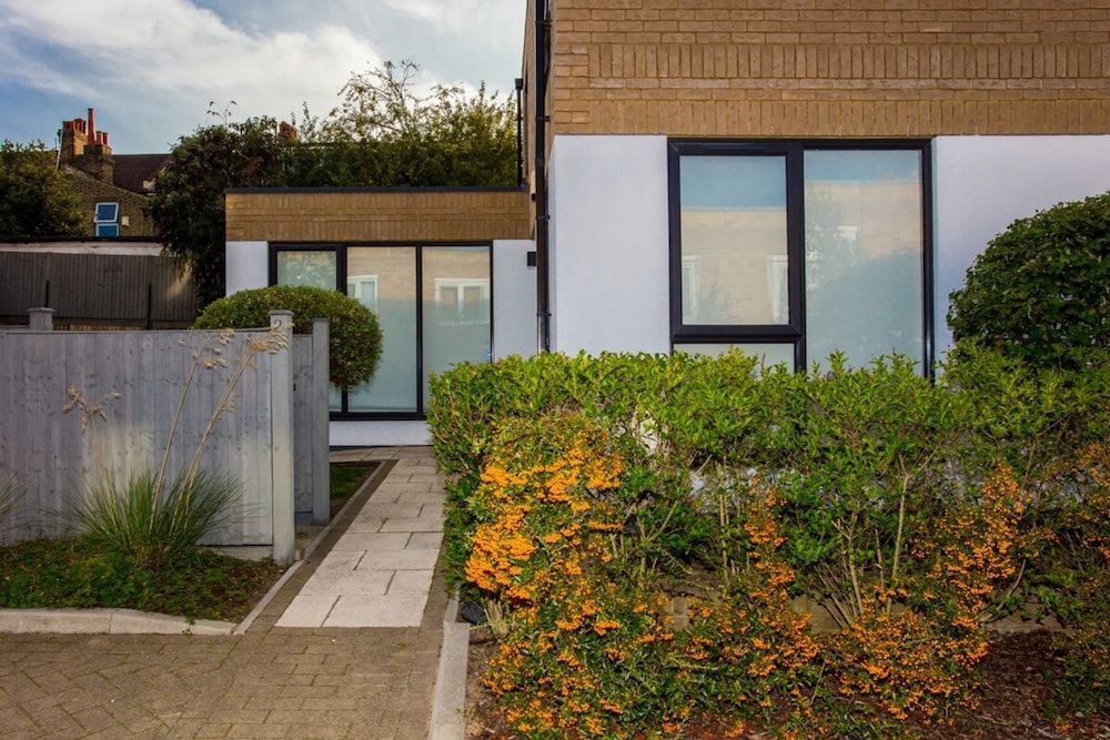 undefined Cosy 2 Bedroom House Near Greenwich 8