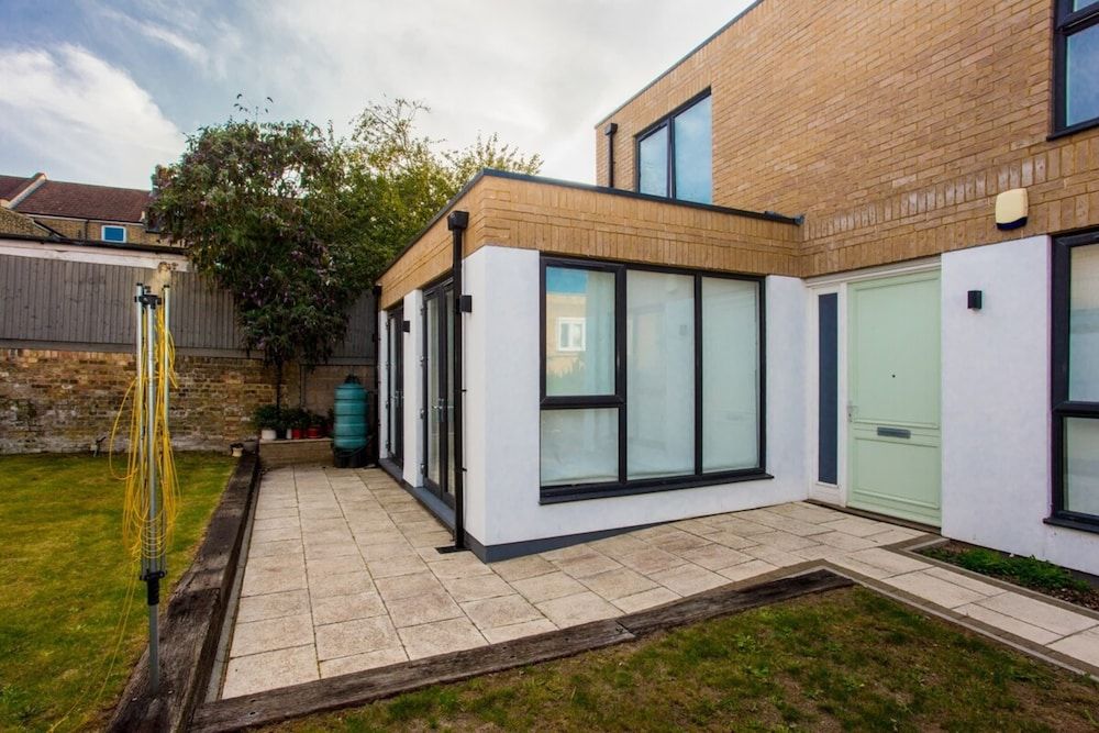 undefined Cosy 2 Bedroom House Near Greenwich 4