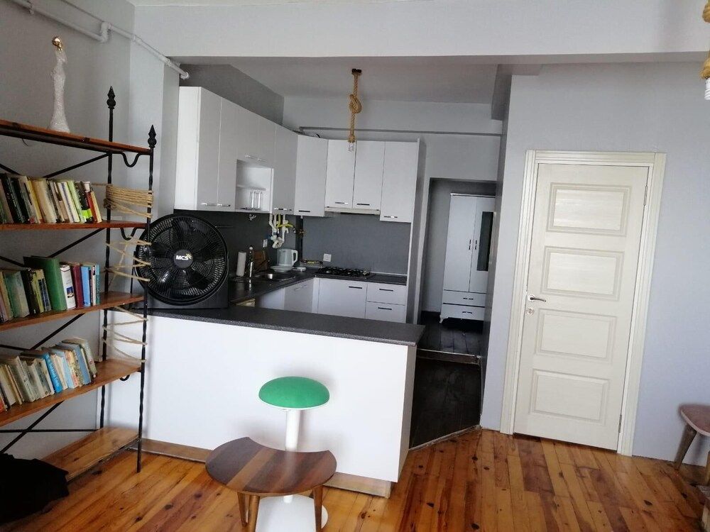 undefined Cihangir Apart 9