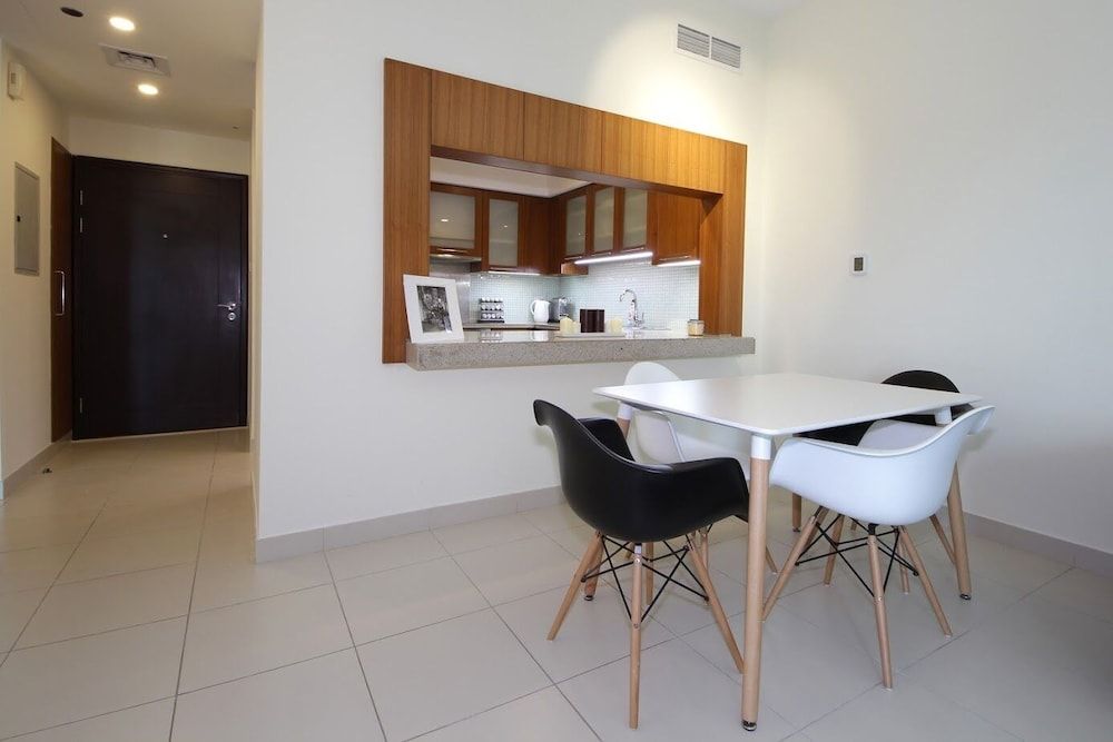 New Arabian Holiday Homes Tnaro
