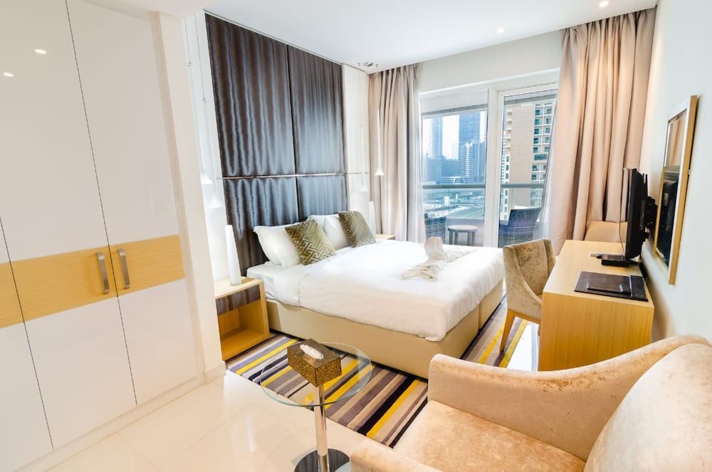 undefined OSKENA Vacation Homes - Damac Maison Canal View 10