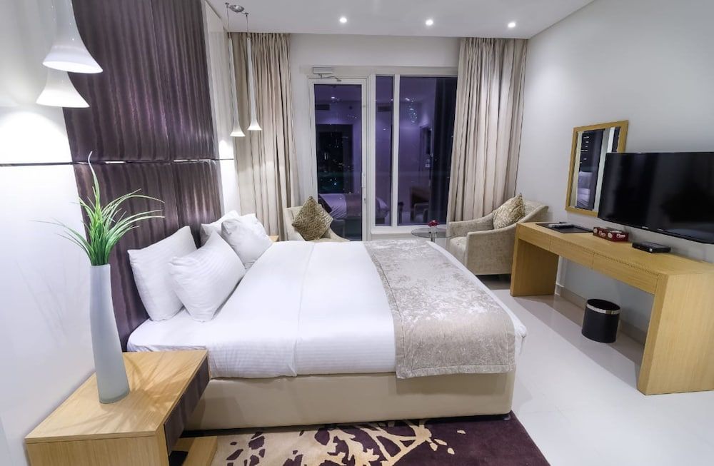 undefined OSKENA Vacation Homes - Damac Maison Canal View 4