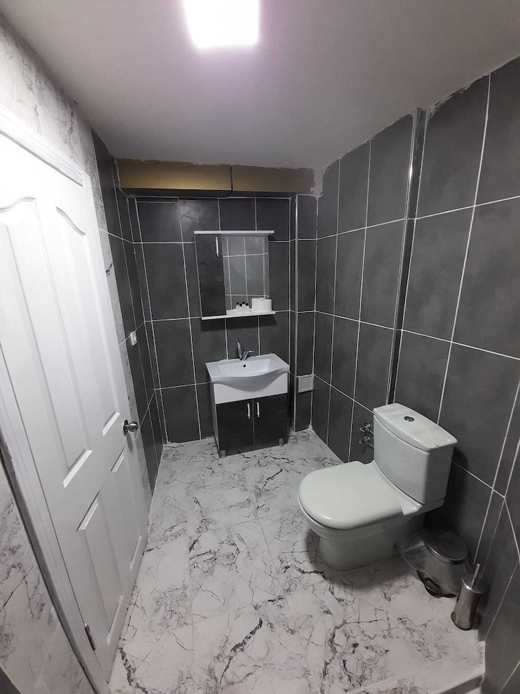 Blue Horizon Residence Economy Double Room, 1 Queen Bed 12