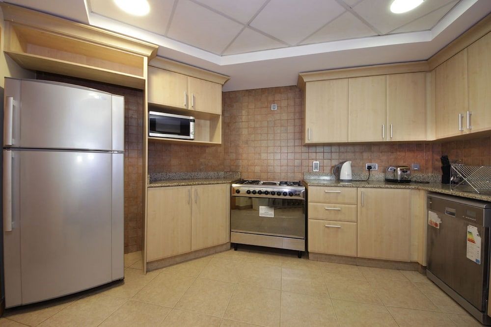 undefined Private Beach Shoreline Luxurious Apartment 3