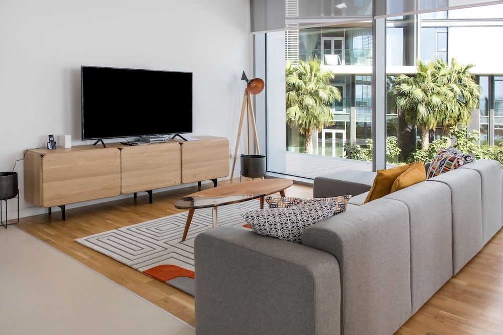 FAM Living - Bluewaters Island - Ain Dubai Deluxe Apartment, 2 Bedroom with Maidsroom 7