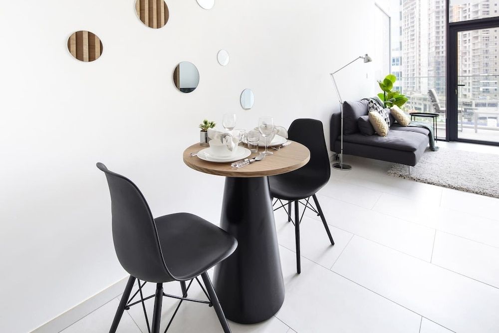 undefined Modern & Adorable Studio w/ Spectacular Burj Khalifa Views! 2