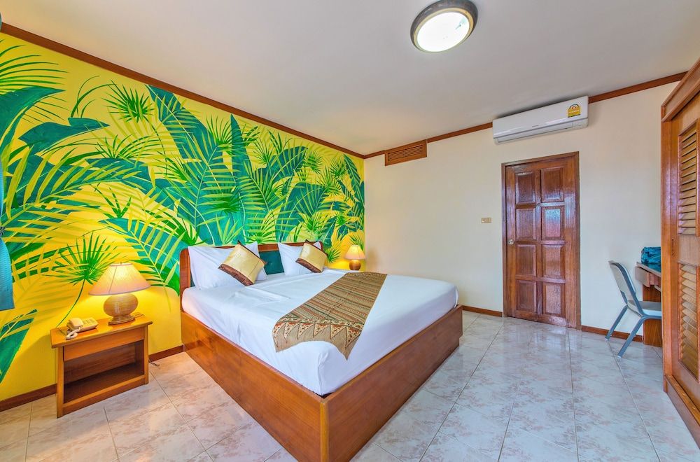 undefined Panda Hotel（Patong Beach） 2