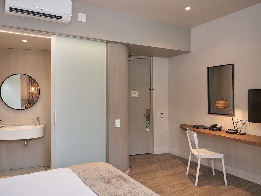 aha The Rex Hotel Standard Double Room 6