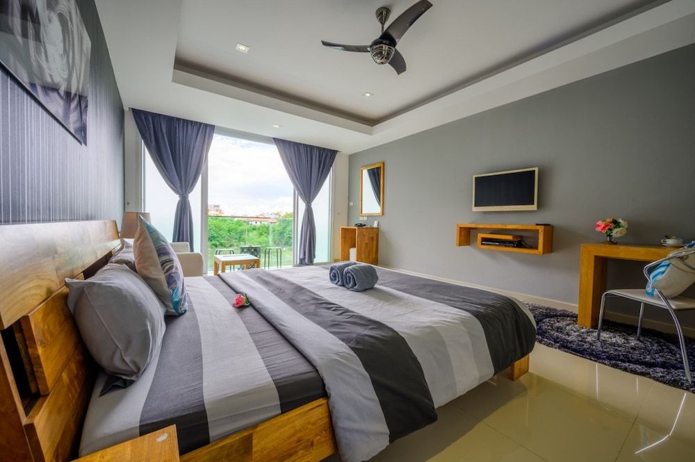 Superior Triple Room