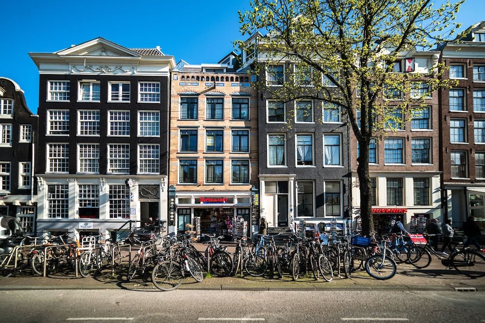 undefined Dutch House 3