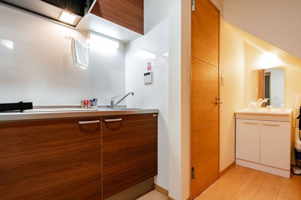 Ferio101 Ferio101 16