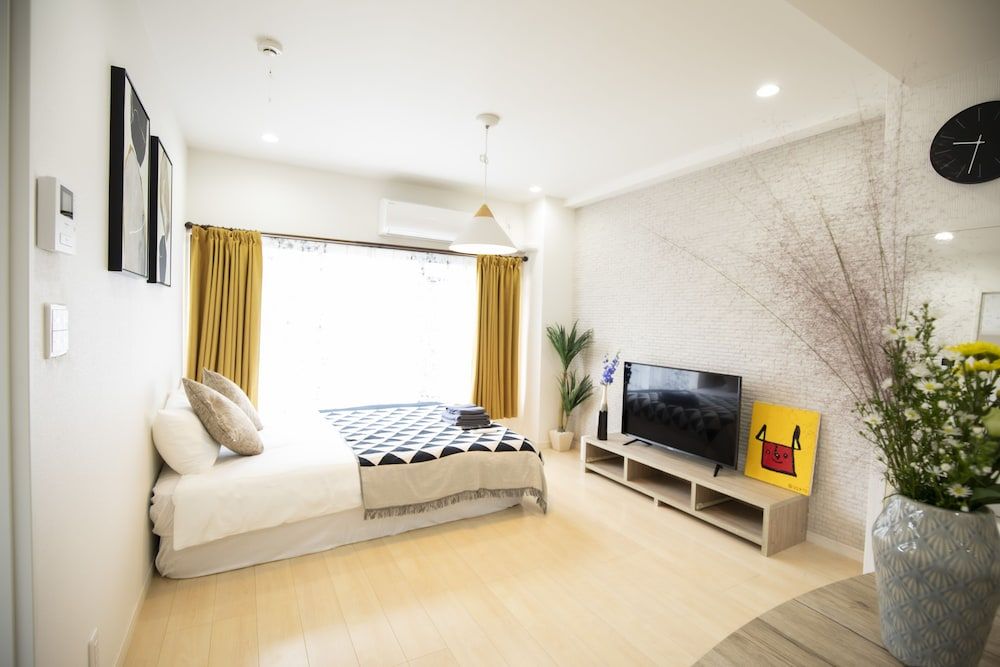 undefined TORA HOTEL Taito C 8