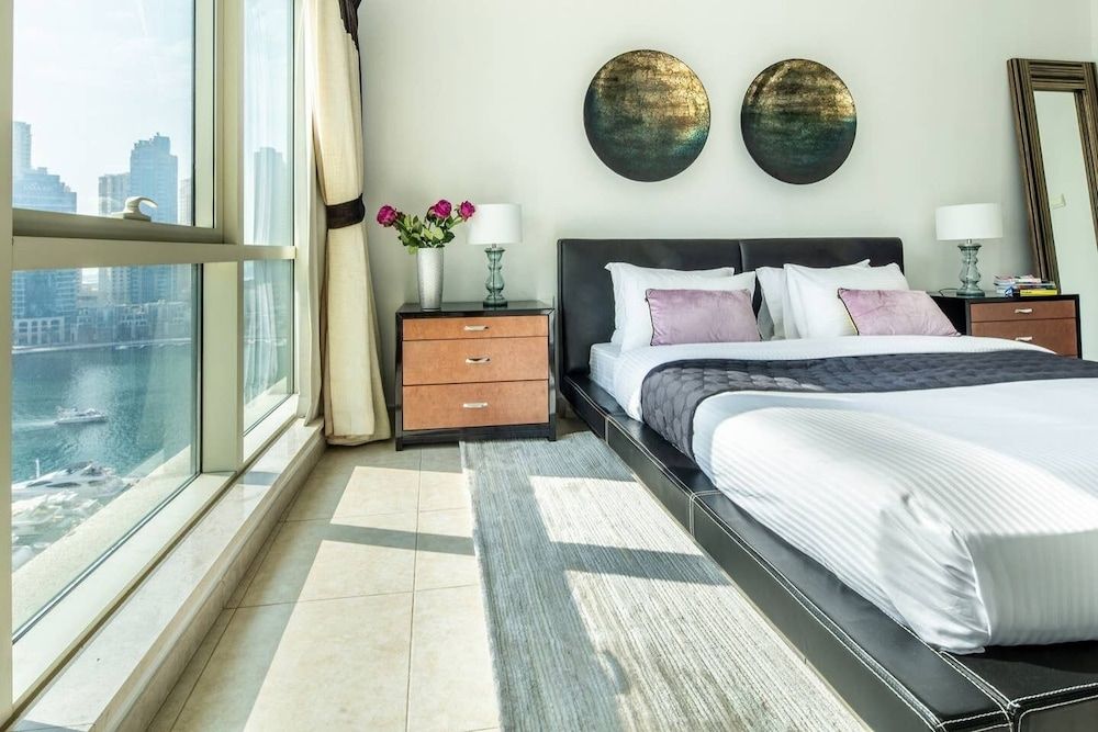 undefined Striking 1BR in Dubai Marina - Minutes From Beach 7