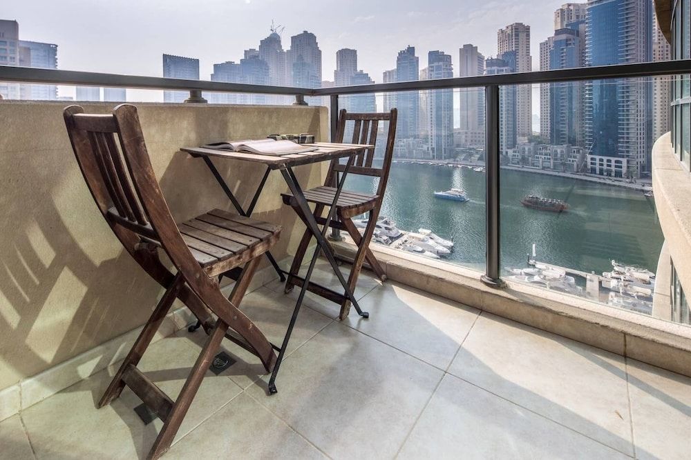 undefined Striking 1BR in Dubai Marina - Minutes From Beach 6