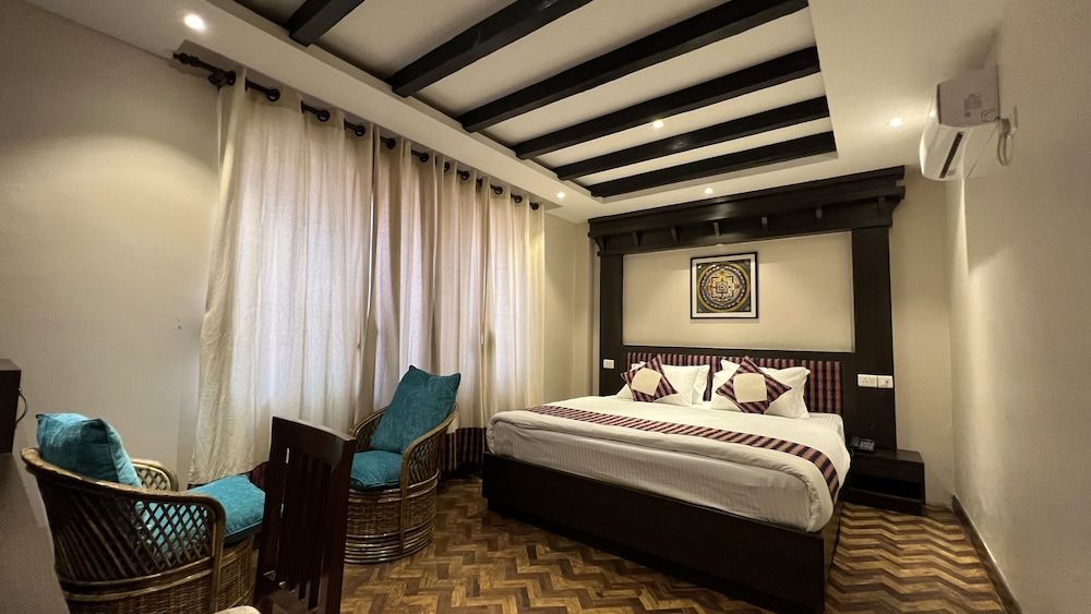 Mandala Heritage Inn Deluxe Double Room 2