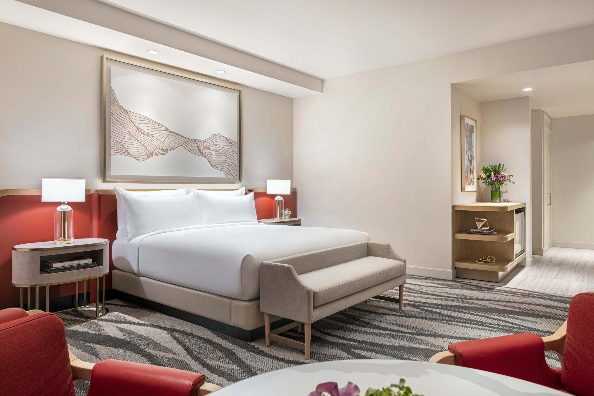 Premium Room - One King Bed
