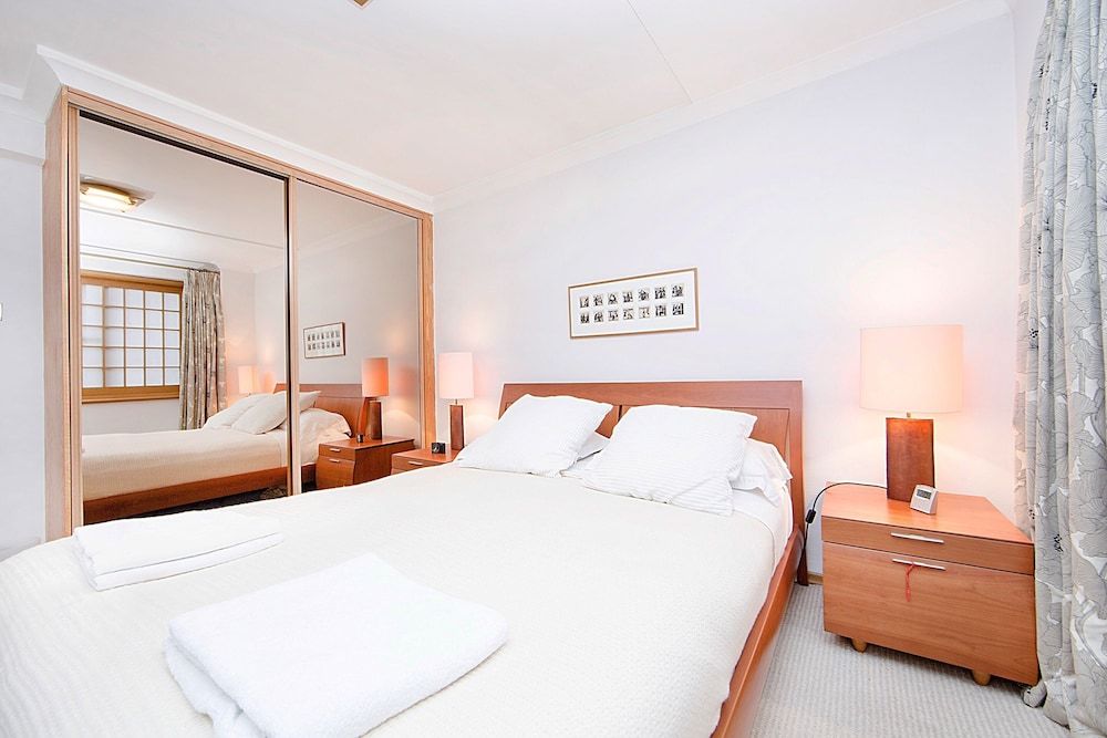 undefined One Bedroom Apartment With Great Views Close to Covent Garden 4