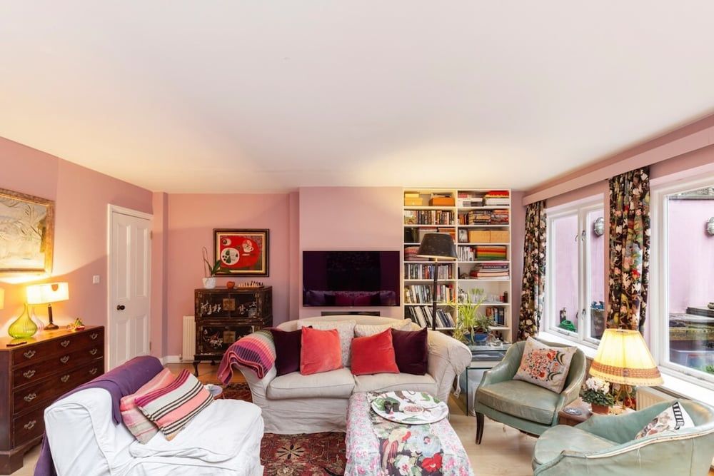 Lovely 4 Bedroom House near Portobello House (4 Bedrooms) 26