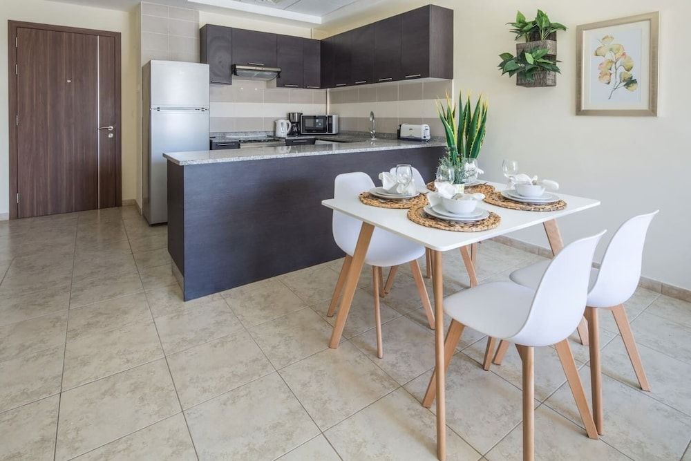 undefined Signature Living in Modern 1BR Apartment at Jvt! 6