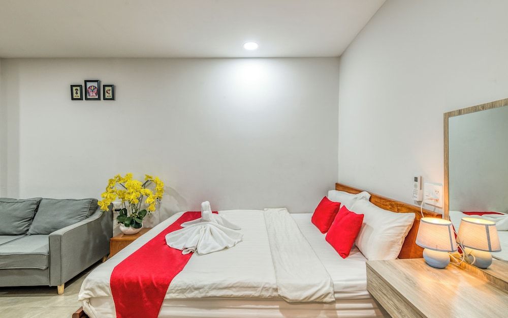 undefined Cherry Hotel and Apartment 3