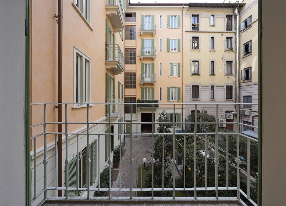 Numa Milan Loreto 1 Bedroom Apartment, Balcony, Sofa Bed 3