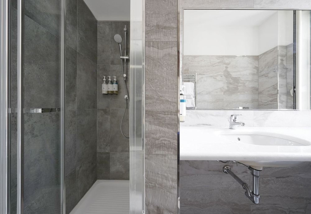 Numa Milan Loreto XL Studio with Kitchen, Sofa Bed 6