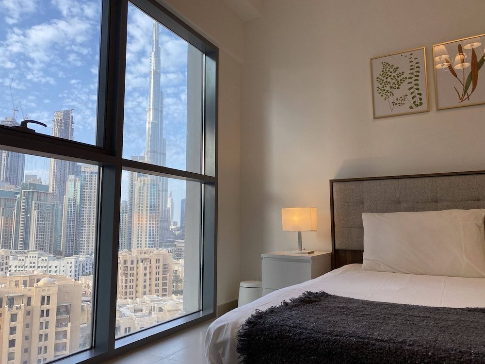 undefined Luxb BnB Bellevue Tower Burj Khalifa View 4