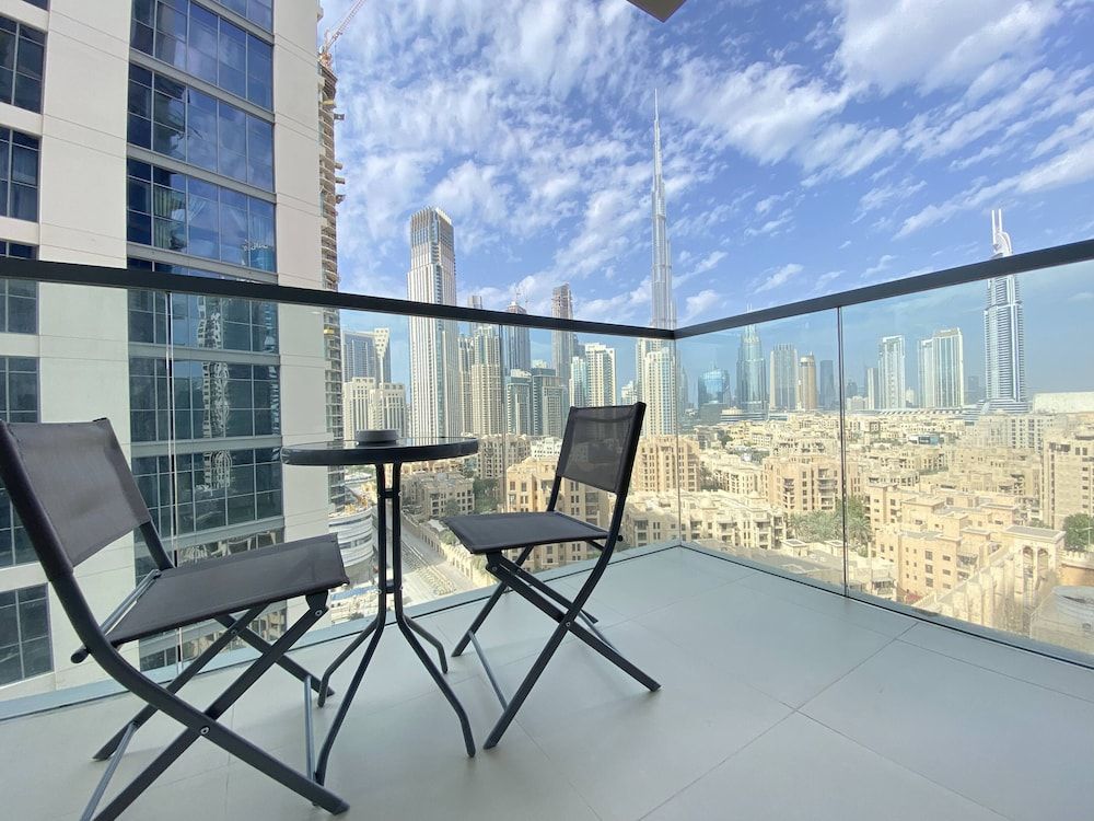 undefined Luxb BnB Bellevue Tower Burj Khalifa View 3