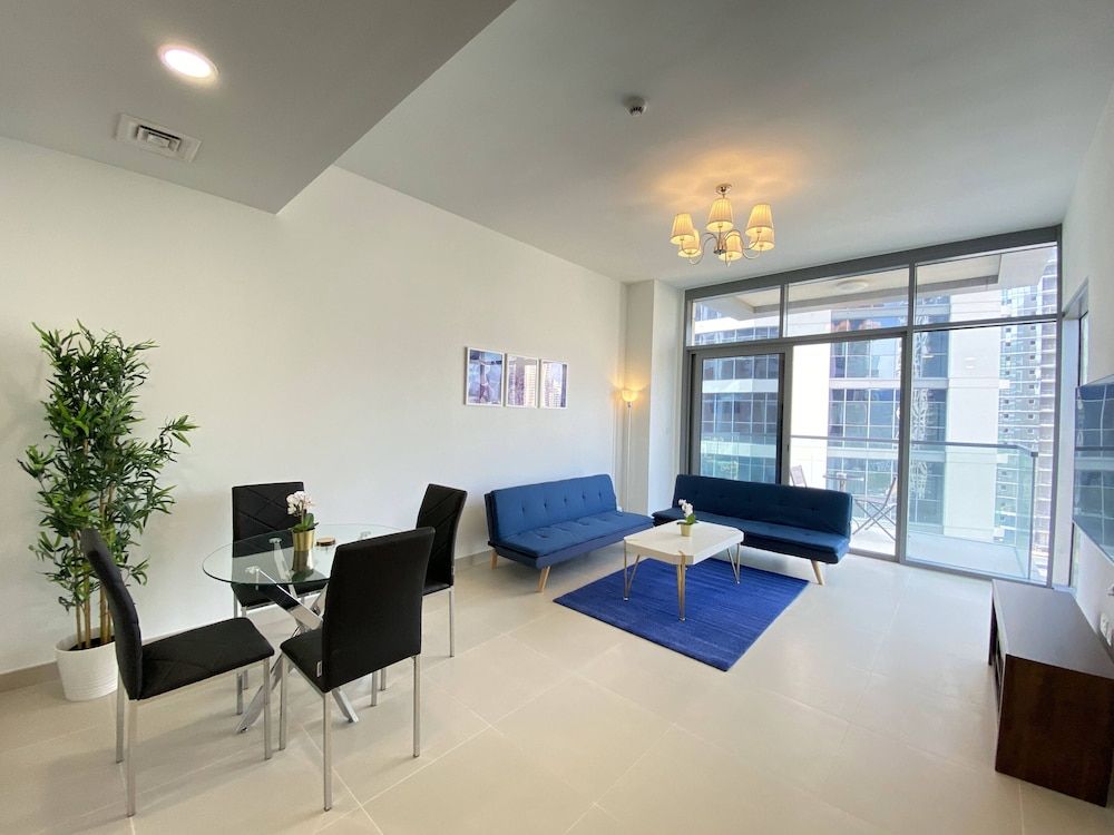 undefined Luxb BnB Bellevue Tower Burj Khalifa View 8