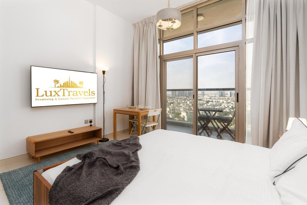 undefined Lux BnB Studio Al Furjan 3